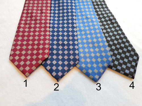 215676 Ground Woven Silk Medallions