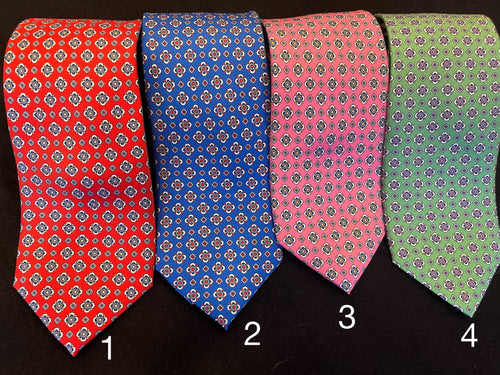 45446 Tiny Medallions