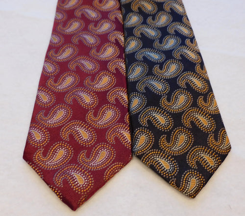 5500 Bellinzona Italian Woven Silk Medium Paisley