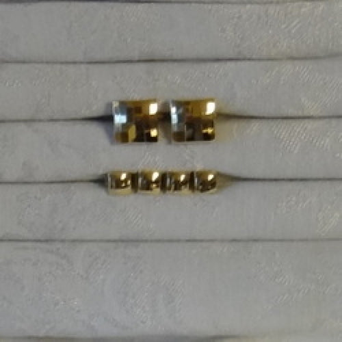 FS38 Square Stud Set