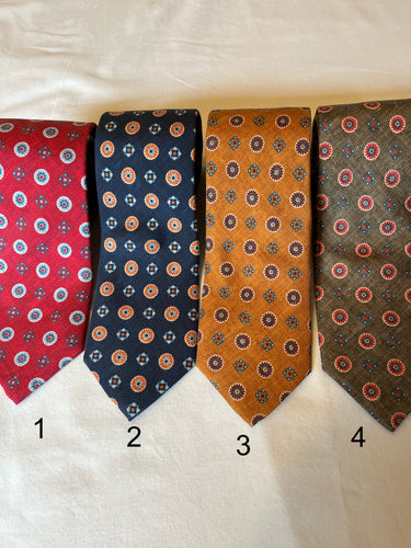 45417 Squares and Circles